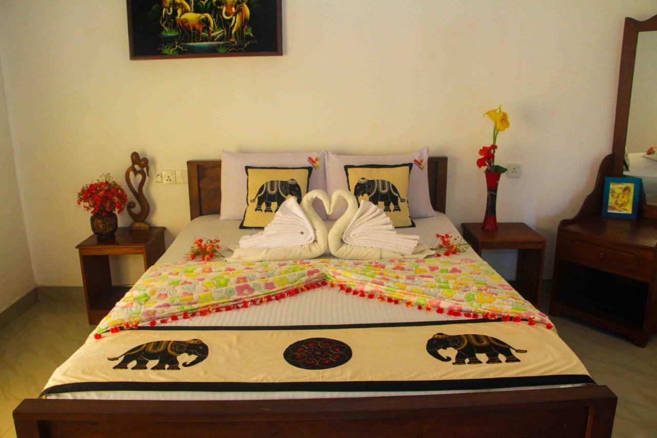 Hungry Lion Resort Sigiriya Exterior photo